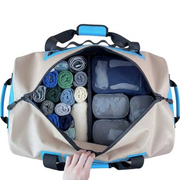 So packen Sie eine wasserdichte Reisetasche effizient